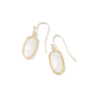 NWOT Kendra Scott Elle Ivory Pearl Drop Earrings